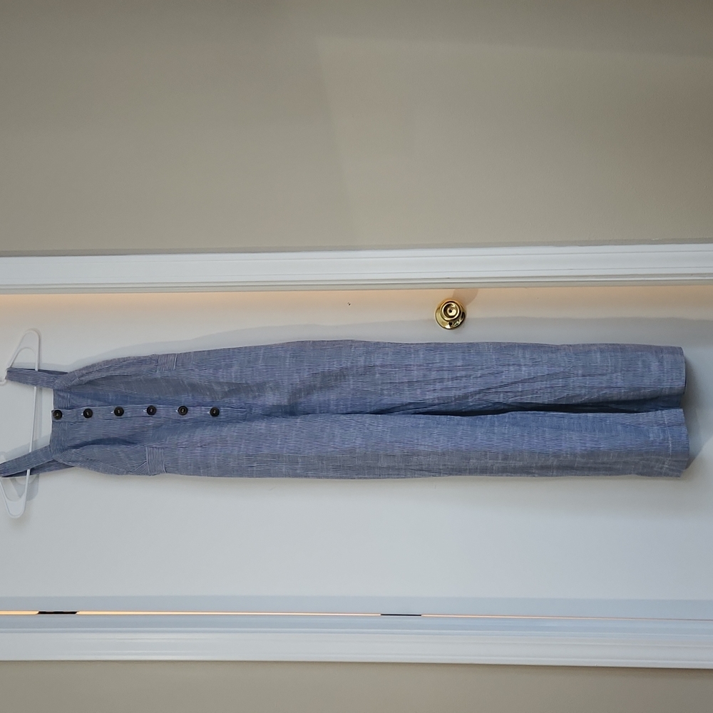 Super cute jumpsuit!